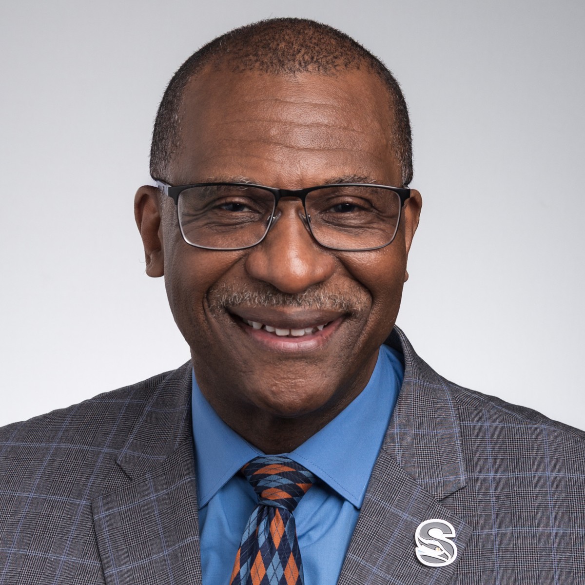 dr moses goldmon