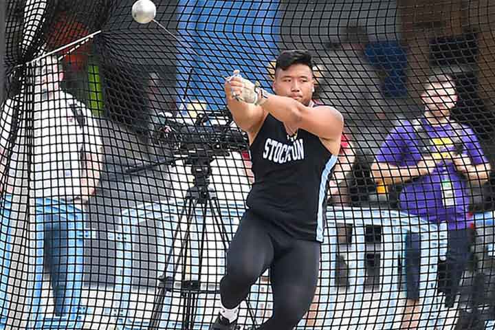 Darren Wan prepares for the hammer throw