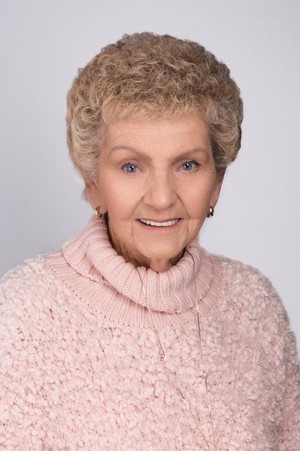 Cynthia Kelly