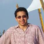 Luis E. Peña (2004)
