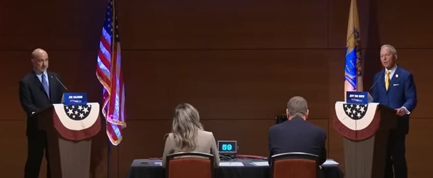 2 election candidates debating