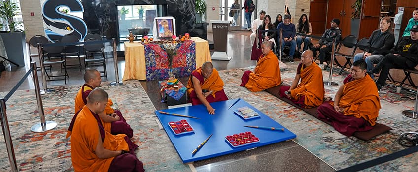 tibetan monks