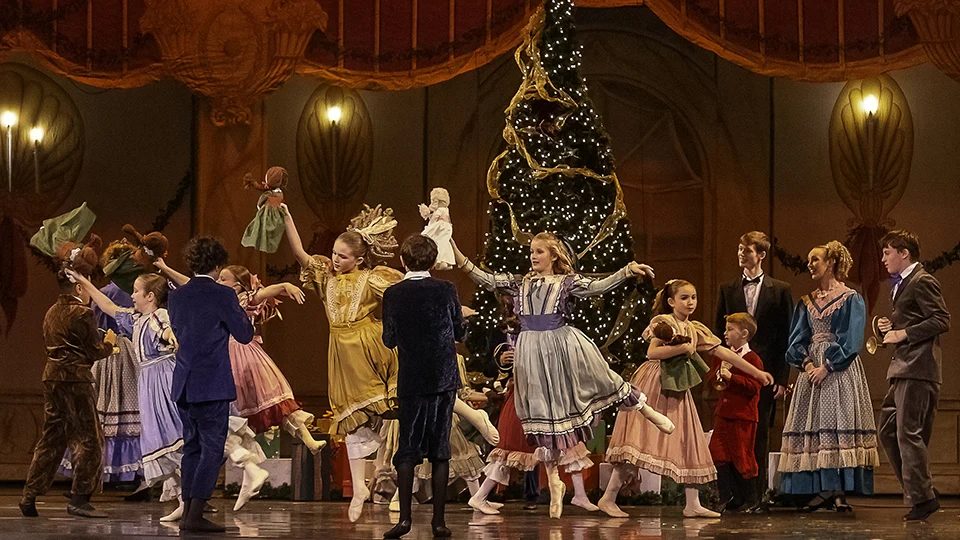 THE NUTCRACKER