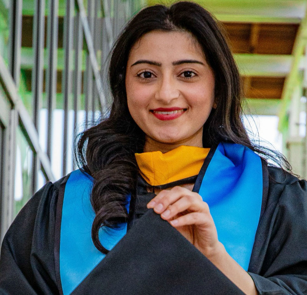 Marium Bhatti '25