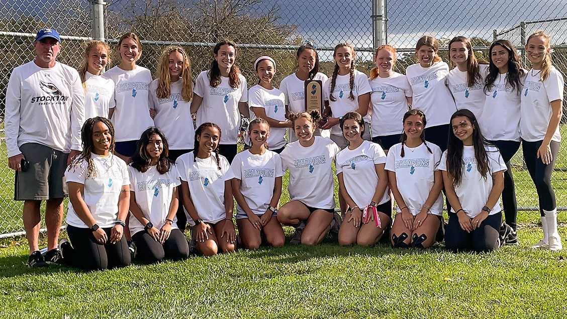 Women’s Cross Country Team Wins NJAC Title&nbsp;
