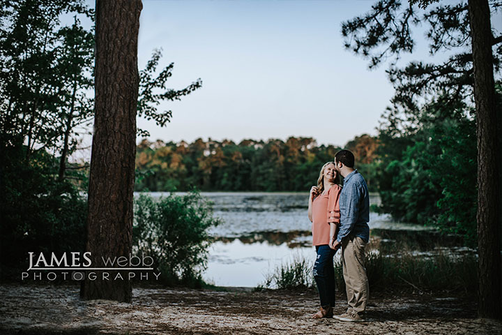 Chelsea Walker '17 and Michael Vinci '17.